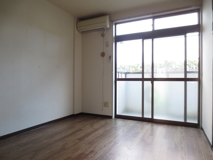 居室 メゾンアジュレⅢ