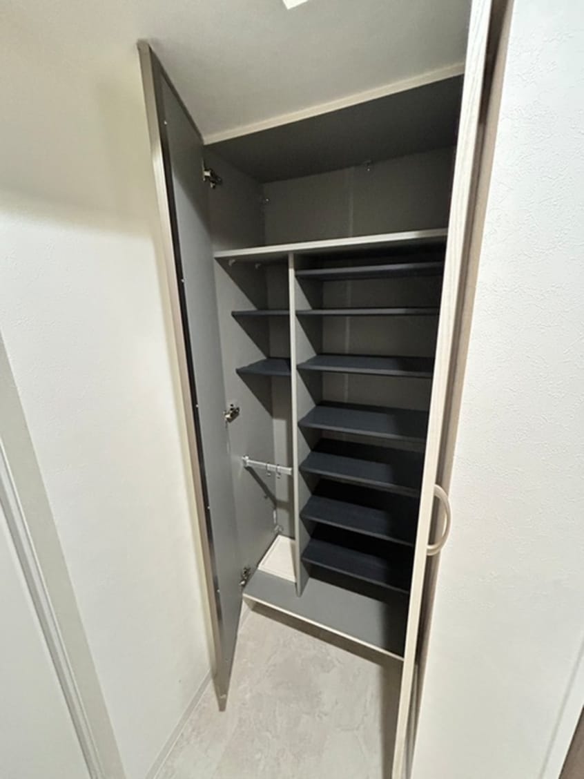 靴箱 グランシャルール京町