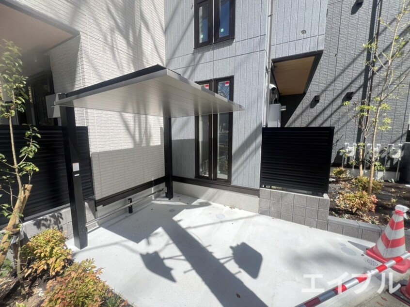 駐輪場 LIBERTY CITY TAKAMIYA