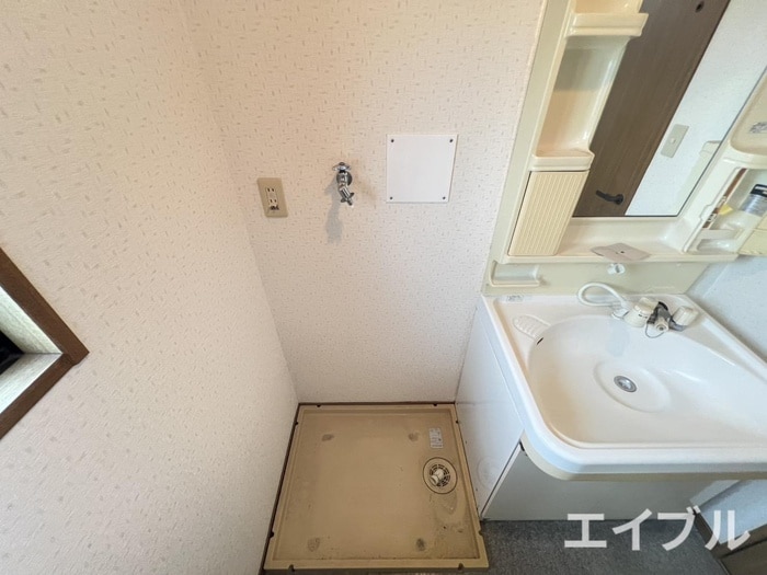 洗濯機置場 クレベール柏原