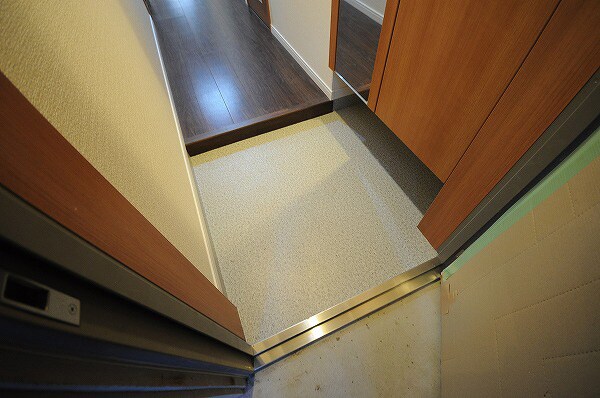 玄関 ヴェルデ大手町