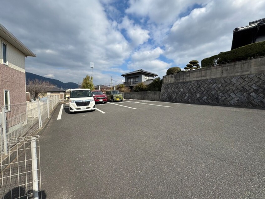駐車場 シャ－メゾン津田