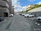 駐車場 リファレンス寺塚