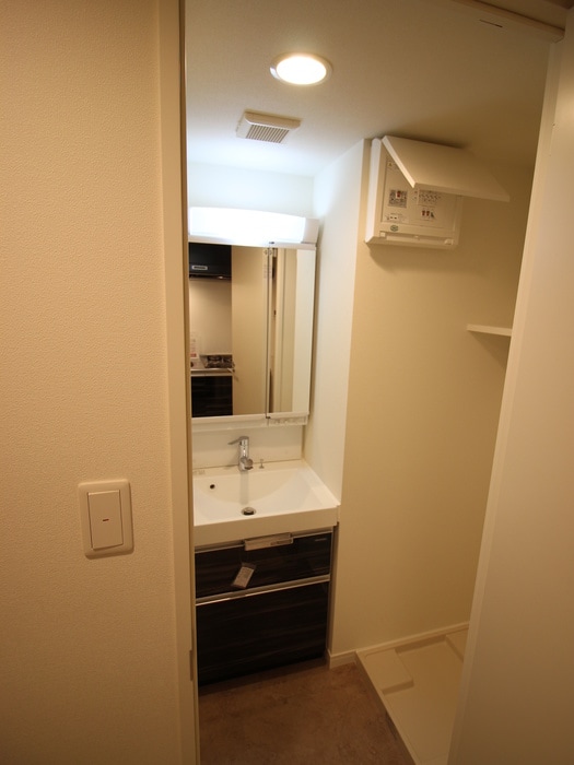 洗濯機置場 Ｖｏｌａｒｅ　ＨＡＫＡＴＡ