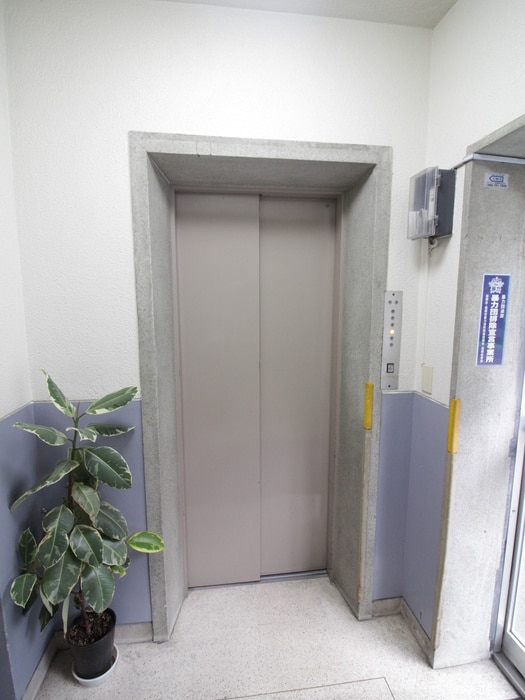 建物設備 友栄ビル