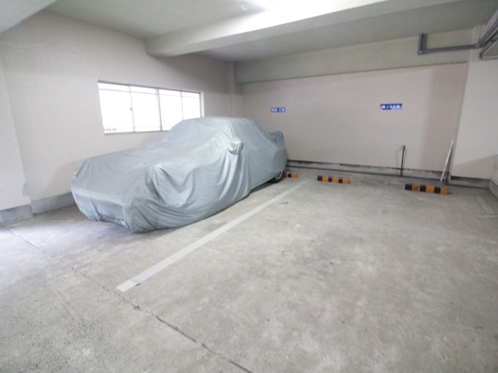 駐車場 友栄ビル