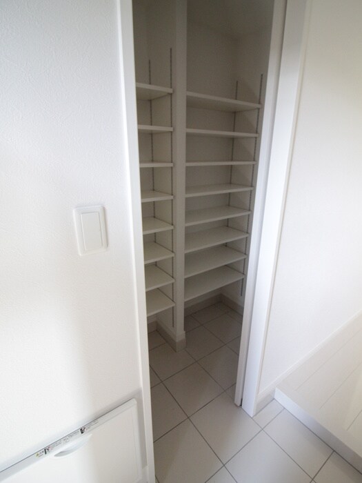 靴箱 ヴィラージュ大濠