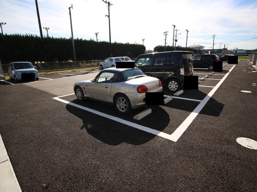 駐車場 ベルエキップエム飯塚