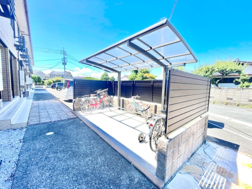 駐輪場 comfortas　K