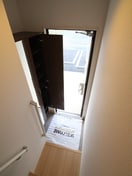 玄関 comfortas　K