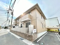 グレイスアシヤ