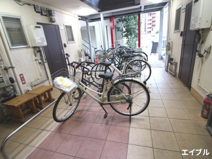 駐輪場 ミモザリバースクウェア薬院