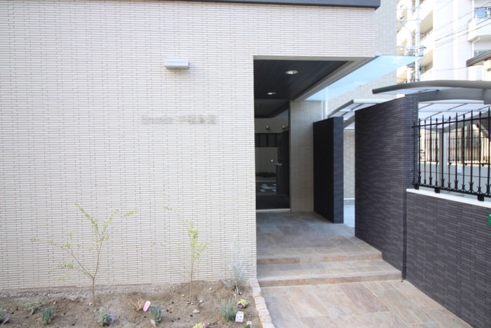 エントランス部分 アントレ平尾参道