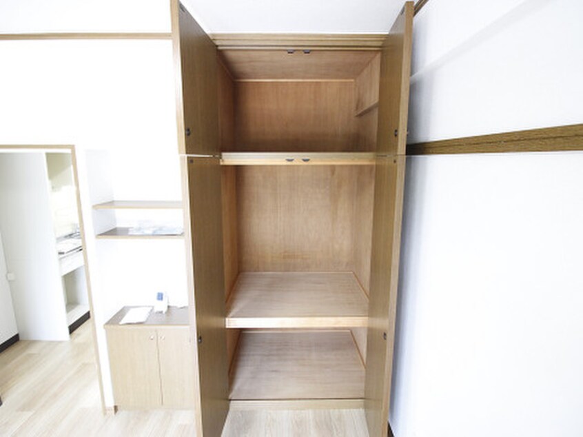 収納 サルヴァトーレ東小倉（１R)