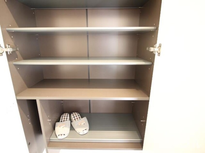 靴箱 ミルキ－ウェイB棟