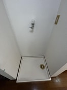 洗濯機置場 イ－ストピュア筥松