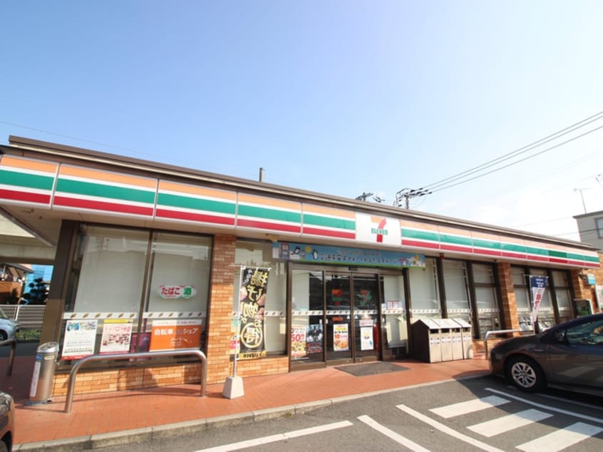 セブンイレブン(コンビニ)まで200m イ－ストピュア筥松