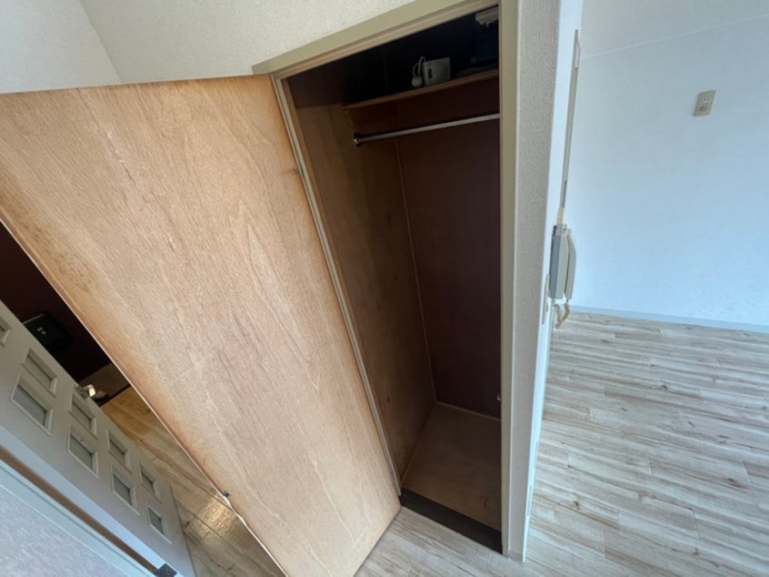 収納 オリエンタル折尾(202)