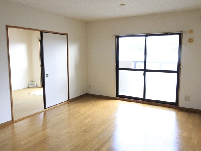 居室 BELL･HOUSE･KASUGA