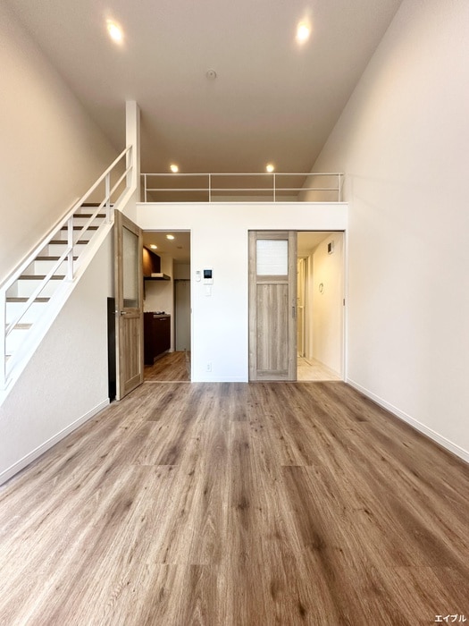 居室 リクリアス次郎丸