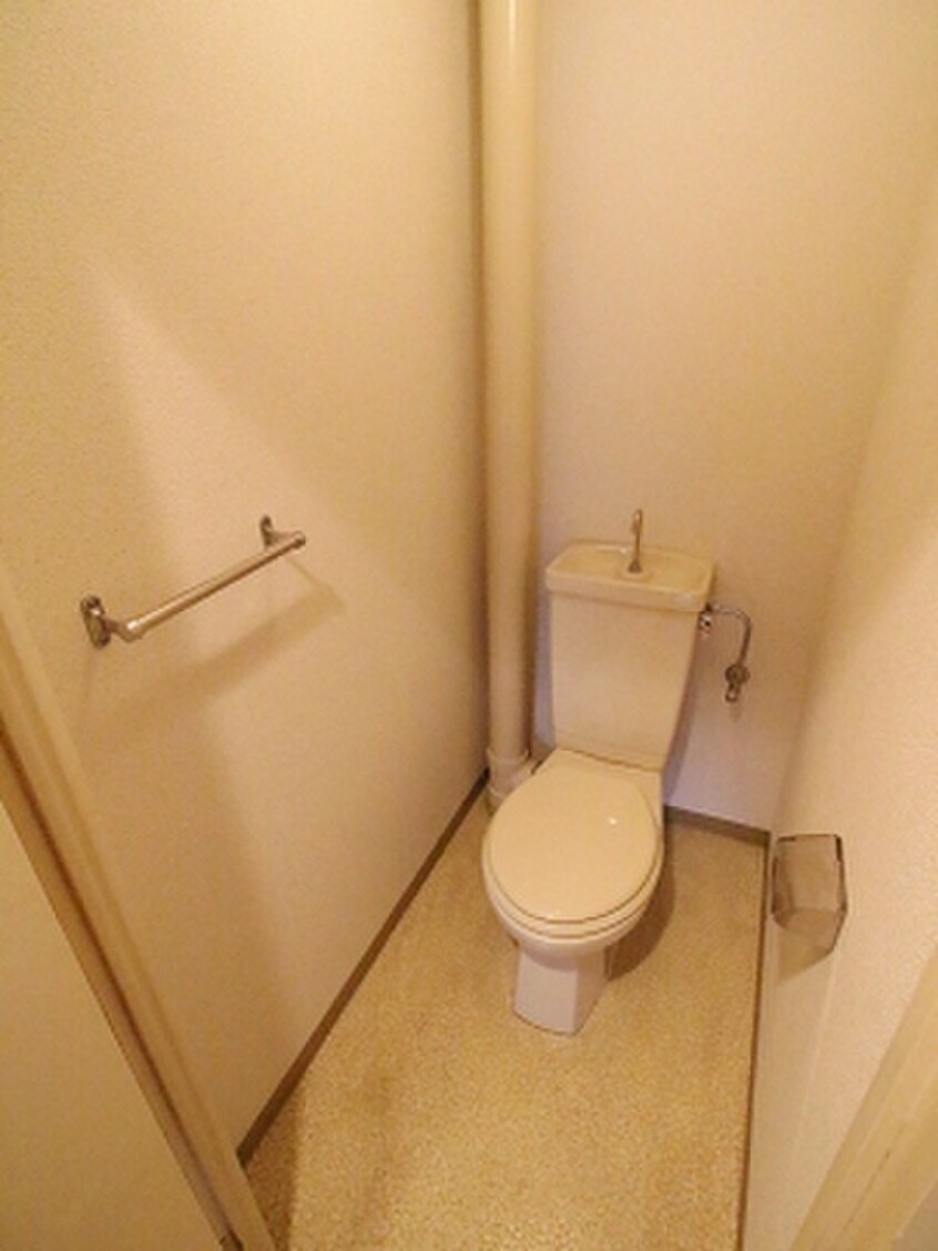 トイレ ルミエールＫＹ　１
