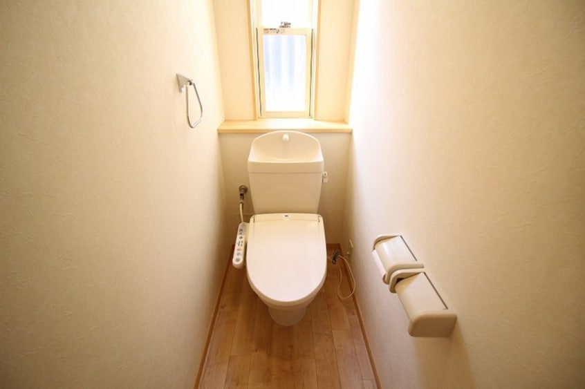 トイレ リバ－ヒルズＮＫ