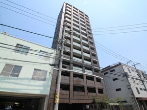 ｱｸﾀｽ薬院ﾃﾗｽ(703)