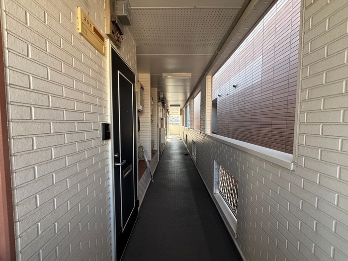 エントランス部分 グルニエＳ・Ｔ