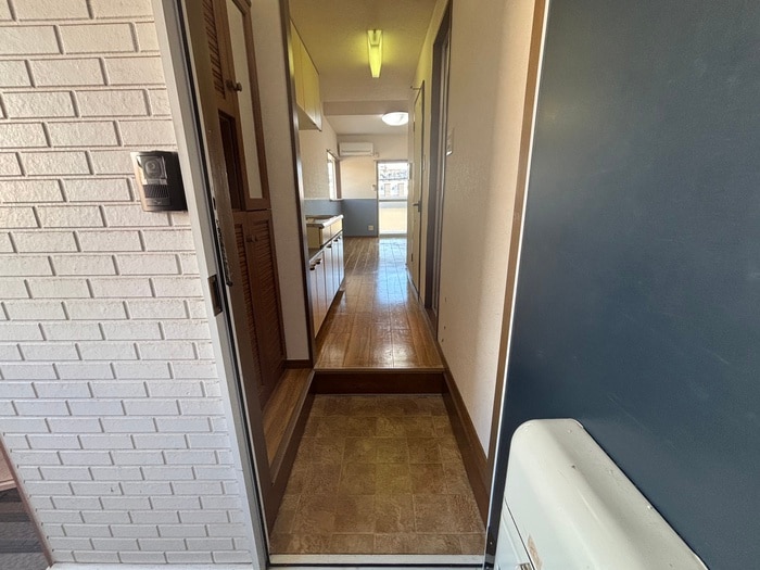 玄関 グルニエＳ・Ｔ