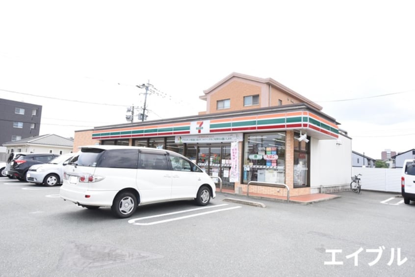 セブン-イレブン 久留米二千年橋店(コンビニ)まで350m ラトナス