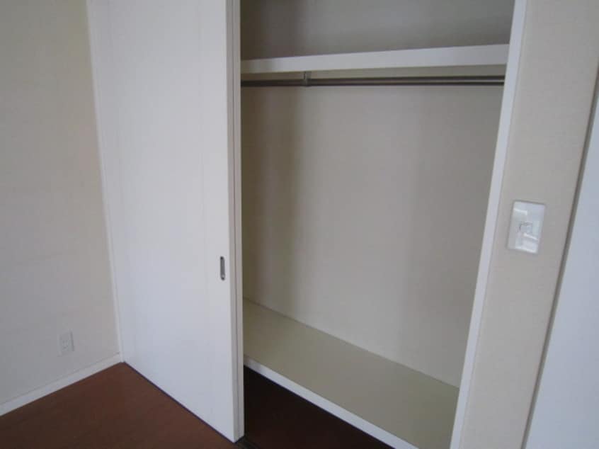 収納 ｻｳﾞｫｲﾏｷｼﾏｲｽﾞ博多ｽﾃｰｼｮﾝ（1405）