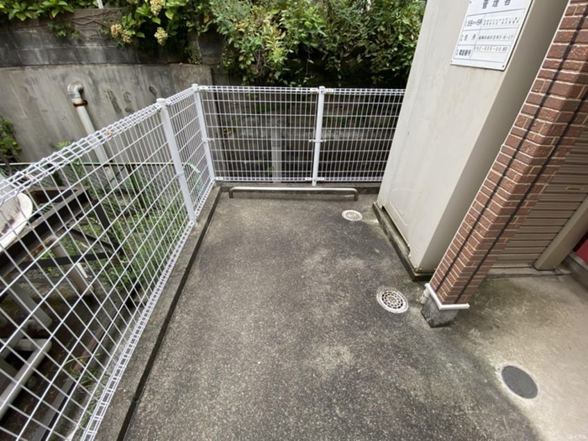 駐輪場 プレスト香住ヶ丘Ｂ棟