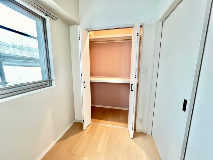 収納 ルークス穴生