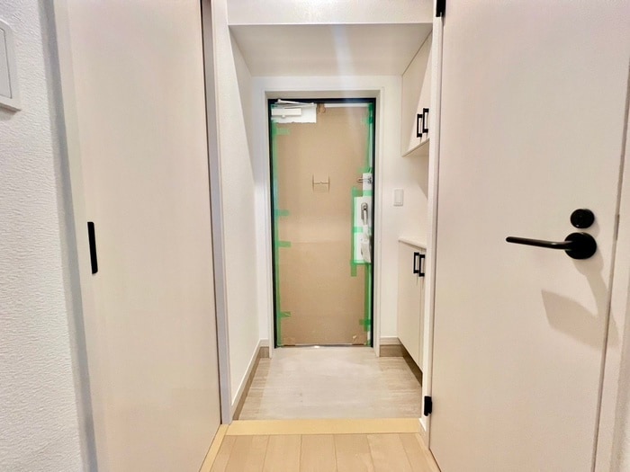 玄関 ルークス穴生