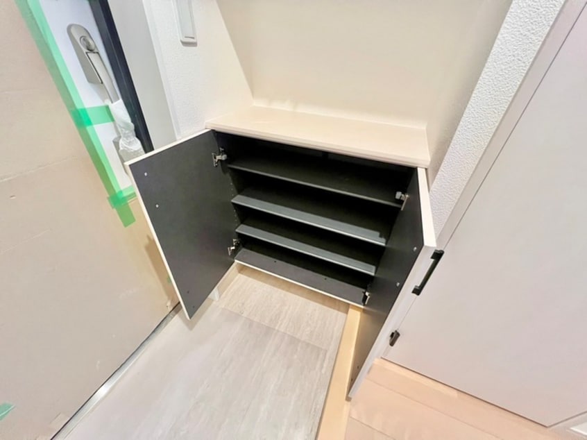 靴箱 ルークス穴生