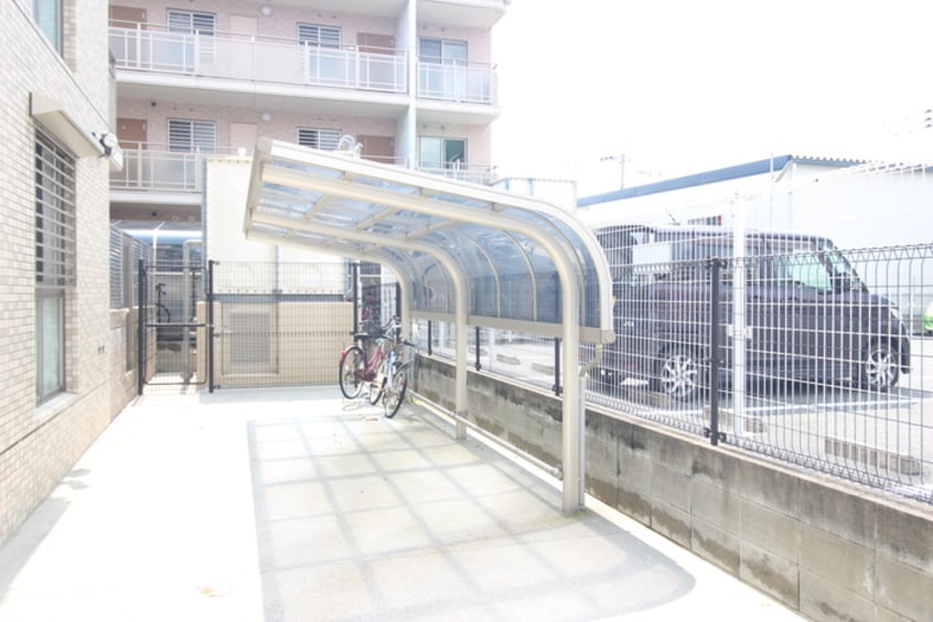 駐輪場 サザンクロス