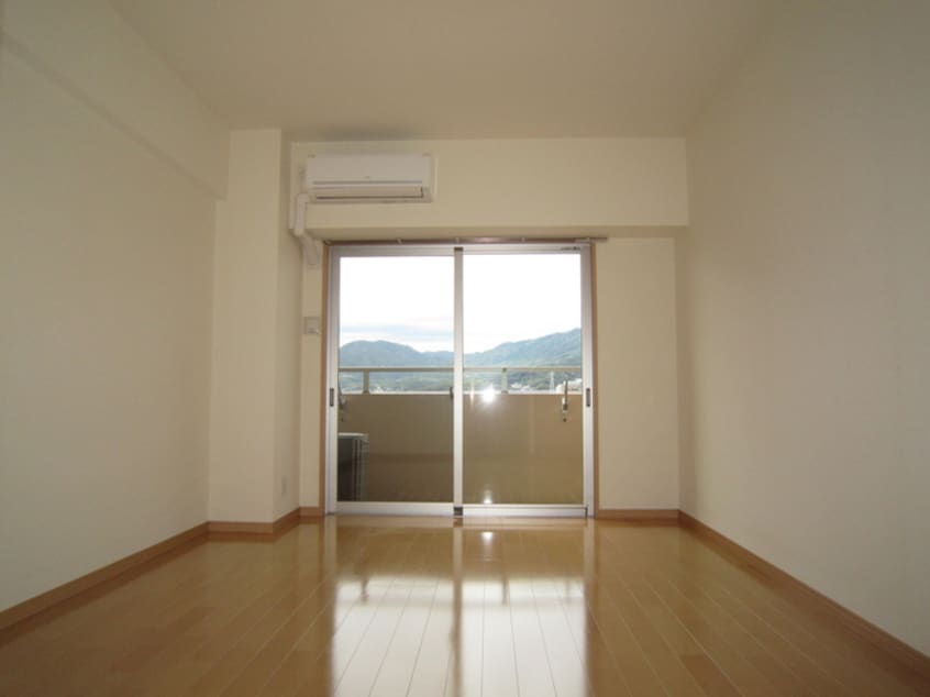 居室 アマルフィいずみ