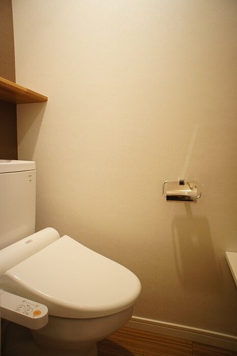 トイレ エンクレスト天神ＭＥＲＳ(1106)