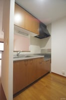 キッチン ラフォーレ三苫駅前C