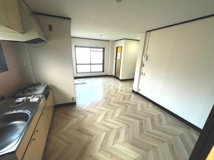 居室 セサミロード