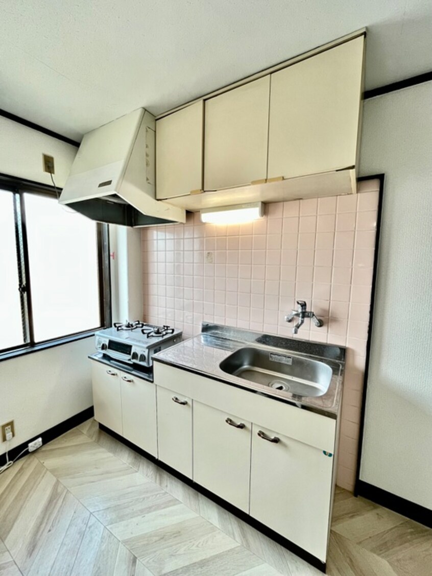 キッチン セサミロード