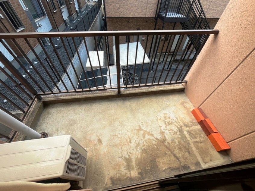 ベランダ・バルコニー セサミロード