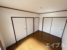 居室 コ－ポ川江１