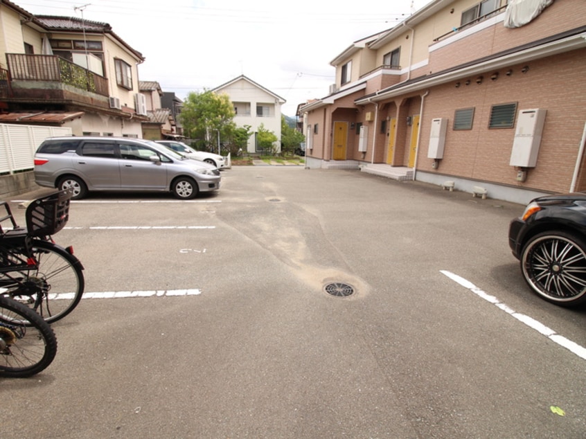 駐車場 クレストール麗