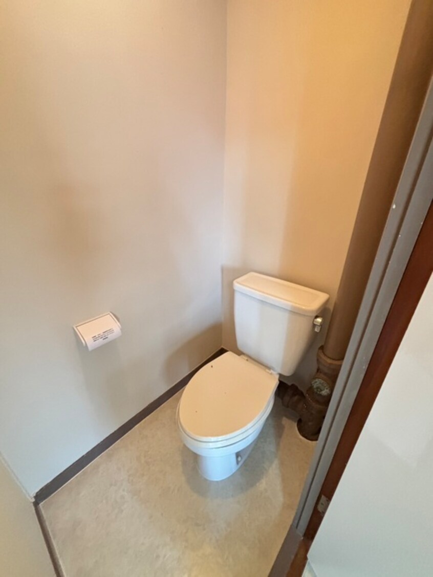 トイレ 第２ＡＣビル