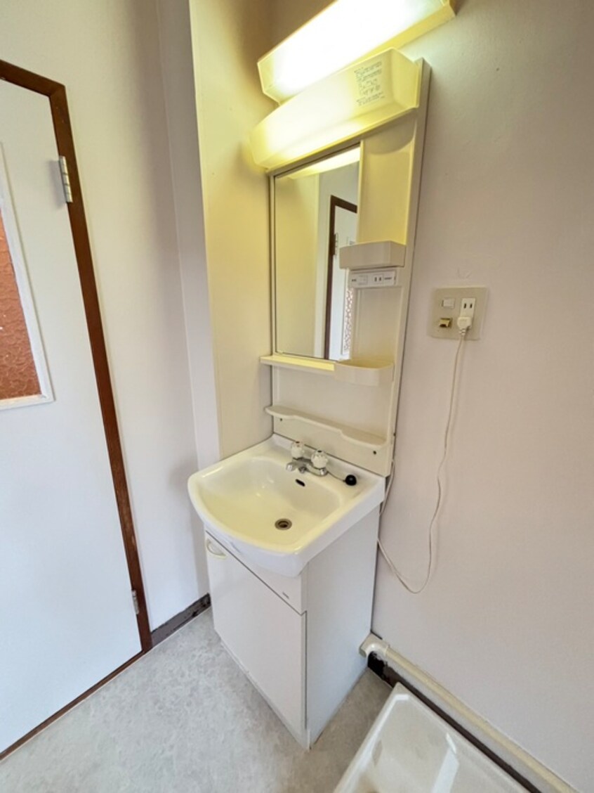 洗面 第２ＡＣビル