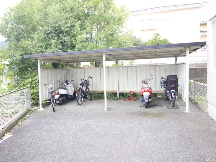 駐輪場 レジデンス乙金