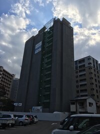ﾈｽﾄﾋﾟｱ県庁口駅前(504)