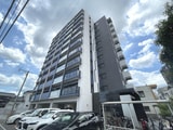 ＬＩＦＥＦＩＥＬＤ小郡駅前