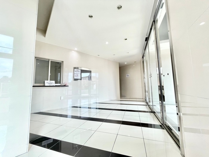 エントランス部分 コンダクトレジデンス折尾